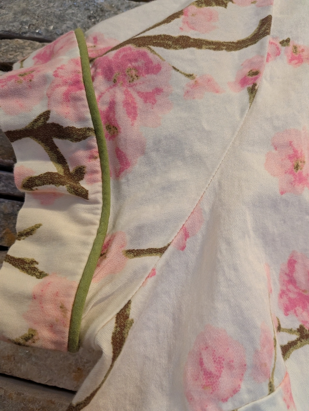 Bedhead Women's Cherry Blossom  Two-Piece Pajama Set - Picture 8 of 9